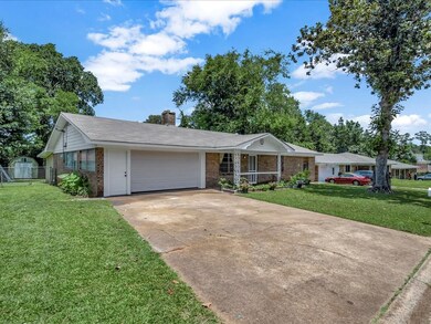 203 Wortham Dr, Nacogdoches, TX 75965 - photo 2