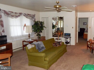 125 Berridge Dr, Shepherdstown, WV 25443 - photo 2