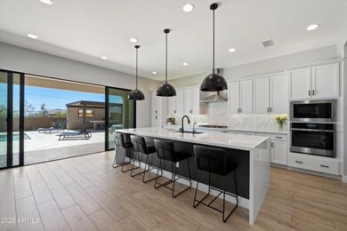 06-Kitchen