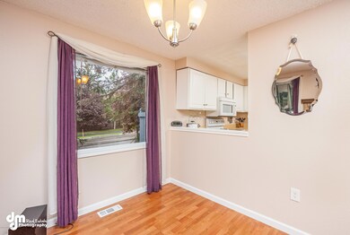 Dining Area 20170725-DW-3147-FULL