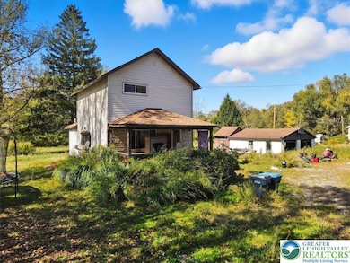 132 Boyarsky Rd, Olyphant, PA 18447 - photo 6