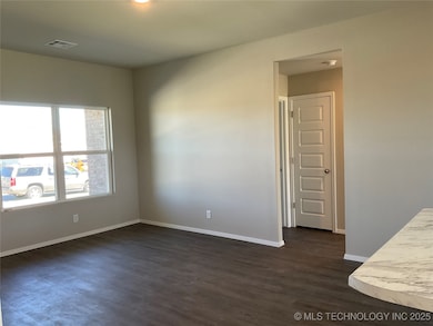 1101 W Abilene Rd, Claremore, OK 74019 - photo 4