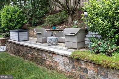 8929 Triple Ridge Rd, Fairfax Station, VA 22039 - photo 3