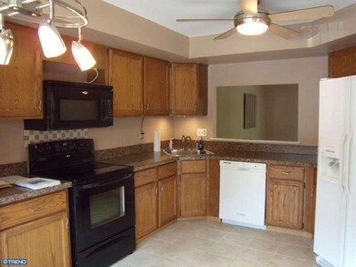 3802 Fox Pointe Ct, Glen Mills, PA 19342 - photo 2