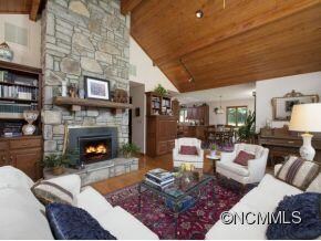 Cozy feel w/ fireplace