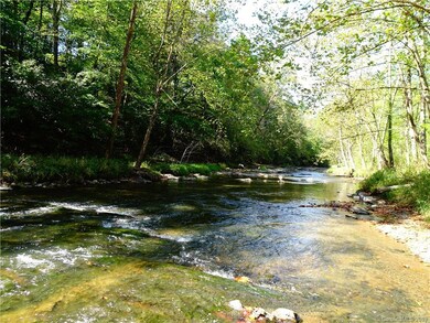 606 Mckinney Rd unit A, Burnsville, NC 28714 - photo 4