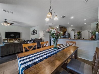 808 Fannin Dr, Lavon, TX 75166 - photo 3