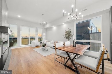 2201 E Somerset St unit B4 UPPER, Philadelphia, PA 19134 - photo 7