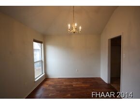 1004 Creek St, Copperas Cove, TX 76522 - photo 6