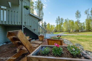 6-web-or-mls-23006 Whispering Birch Dr E