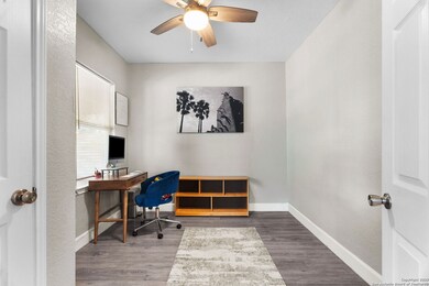 810 Dakota St, San Antonio, TX 78203 - photo 6