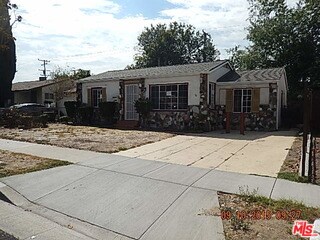 1260 E 127th St, Los Angeles, CA 90059 - photo 2