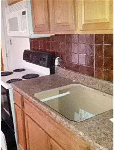 1013 W 8th St, Wilmington, DE 19806 - photo 6