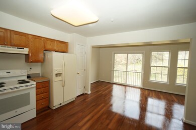 7053 Oak Grove Way, Elkridge, MD 21075 - photo 6