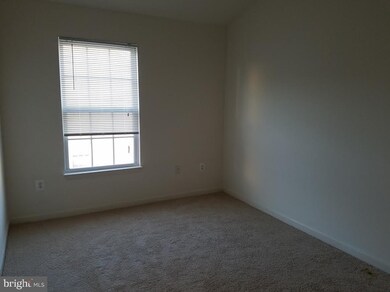 8054 Pennington Dr, Laurel, MD 20724 - photo 6