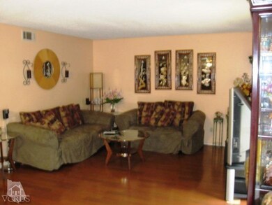 5200 Longfellow Way, Oxnard, CA 93033 - photo 2