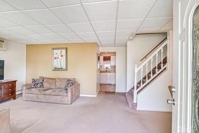 29 Birch St, Carteret, NJ 07008 - photo 4
