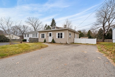 90 Loring Ave, Whitman, MA 02382 - photo 2