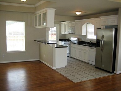 7132 Mchenry St, Houston, TX 77087 - photo 6