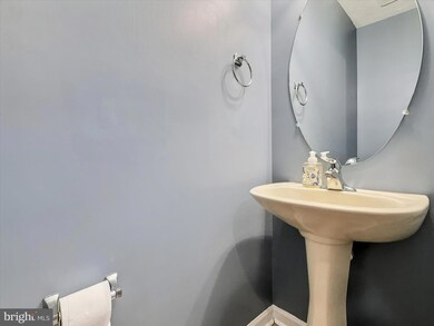 202 Oliver Heights Rd, Owings Mills, MD 21117 - photo 6