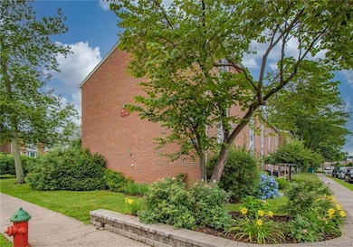 79 Beths Ave unit 100, Bristol, CT 06010 - photo 5