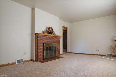 128 Hopewell Dr, Struthers, OH 44471 - photo 7