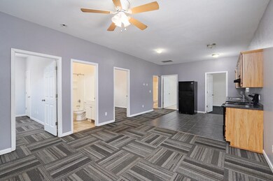 931 W Brower St-8