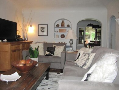 1206 64th St, Windsor Heights, IA 50324 - photo 4