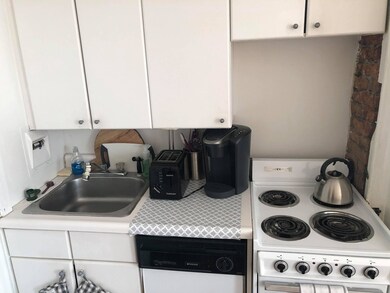 84 Charles St unit 4, Boston, MA 02114 - photo 5