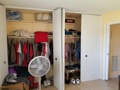 5063 Cresthaven A bedroom 1 closet space