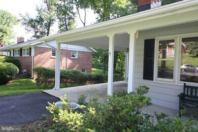 6709 Carlinda Ave, Columbia, MD 21046 - photo 4