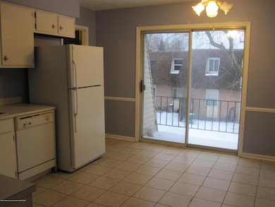 Gull Rd. Kitchen Slider