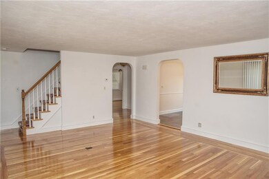 9 Mills Dr, Johnston, RI 02919 - photo 6