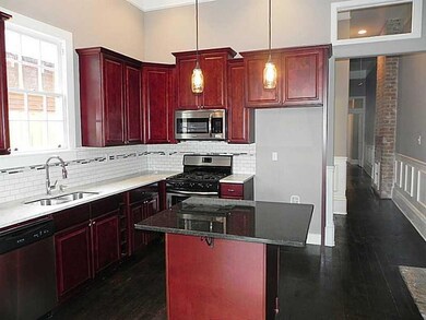 Kitchen. Unit 1704