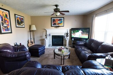 _DSC3236-012 OF 042