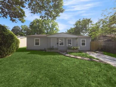 5206 Kingsbury St, Houston, TX 77021 - photo 2