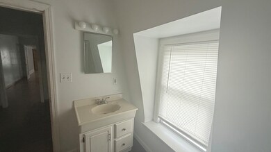 783 Second St unit 3, Fall River, MA 02721 - photo 7