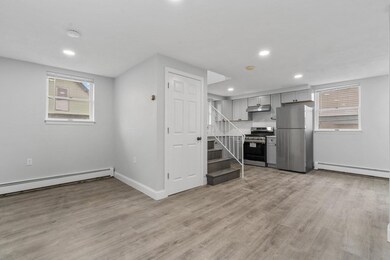 88 Shute St unit 1, Everett, MA 02149 - photo 4