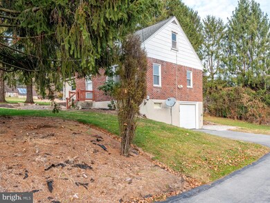 701 Grove Ave, Mohnton, PA 19540 - photo 3