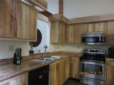 GREAT WORKING KITCHEN WITH PASS THRU TO DINING ROO