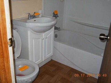 612 Santa fe Ave, Carpentersville, IL 60110 - photo 6