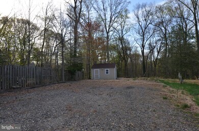 13412 Buchanan Dr, Fort Washington, MD 20744 - photo 5