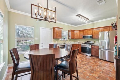 9917 Oakwood Dr, Dallas, TX 75217 - photo 3