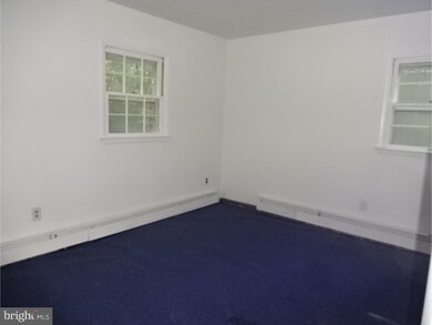 18 Cemetery Ln, Schwenksville, PA 19473 - photo 6