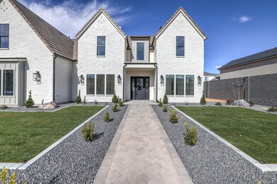 1606 W Approach Lane