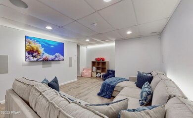 136 Primrose Ln, Milford, PA 18337 - photo 4