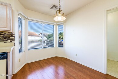1602 E Palm Beach-5727
