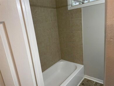 309 Houston St, Tomball, TX 77375 - photo 5