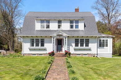 5166 Shelburne Rd, Shelburne, VT 05482 - photo 2