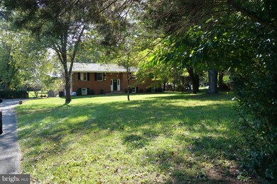 6739 Riley Rd, Warrenton, VA 20187 - photo 2